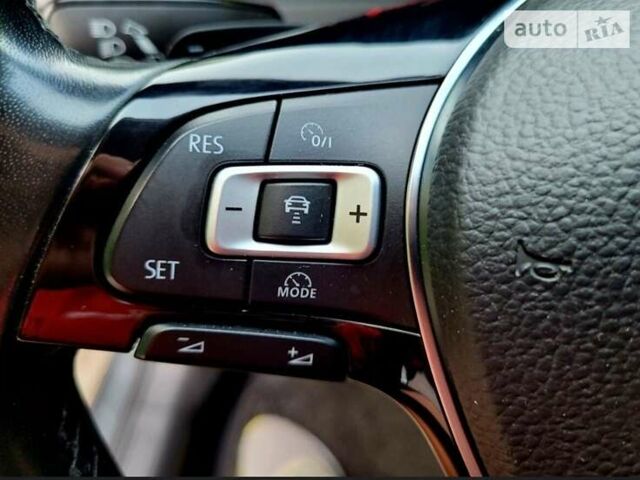 Серый Фольксваген Гольф, объемом двигателя 1.6 л и пробегом 368 тыс. км за 14300 $, фото 26 на Automoto.ua