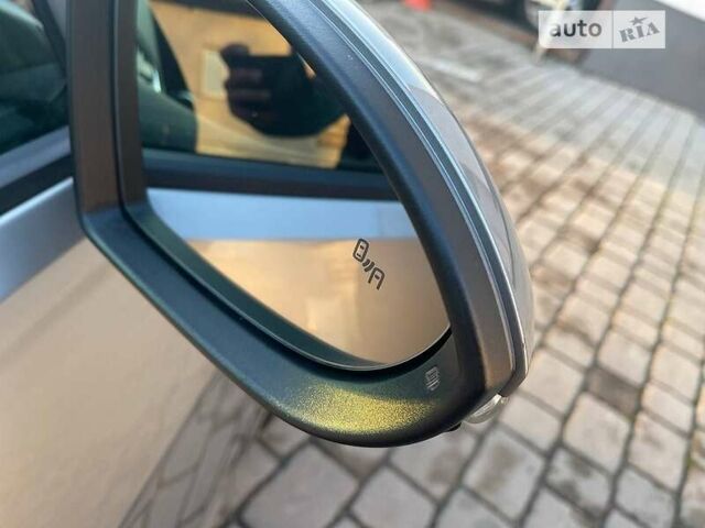 Серый Фольксваген Гольф, объемом двигателя 1.6 л и пробегом 221 тыс. км за 14700 $, фото 6 на Automoto.ua