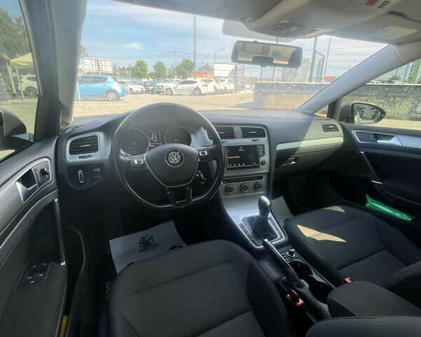 Серый Фольксваген Гольф, объемом двигателя 1.8 л и пробегом 105 тыс. км за 12800 $, фото 14 на Automoto.ua