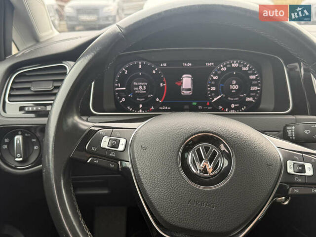 Серый Фольксваген Гольф, объемом двигателя 1.6 л и пробегом 253 тыс. км за 13300 $, фото 25 на Automoto.ua