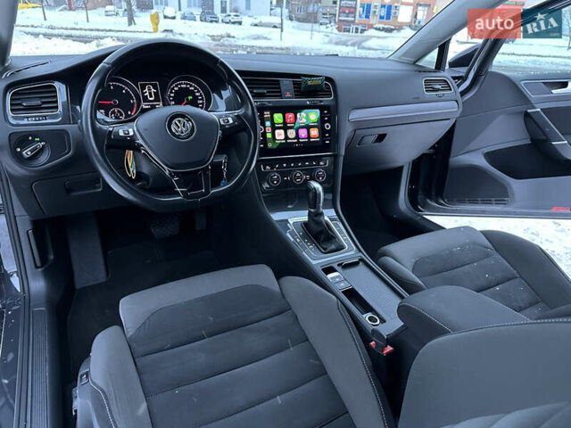 Серый Фольксваген Гольф, объемом двигателя 2 л и пробегом 229 тыс. км за 14900 $, фото 16 на Automoto.ua
