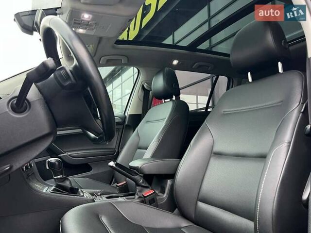 Серый Фольксваген Гольф, объемом двигателя 1.8 л и пробегом 105 тыс. км за 12700 $, фото 8 на Automoto.ua