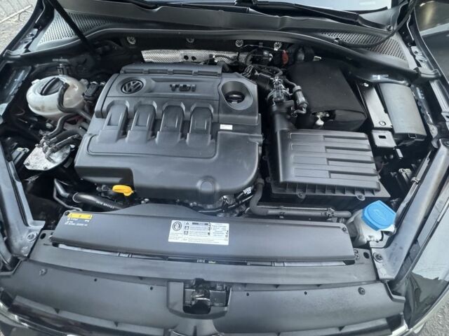 Серый Фольксваген Гольф, объемом двигателя 1.6 л и пробегом 280 тыс. км за 12200 $, фото 7 на Automoto.ua