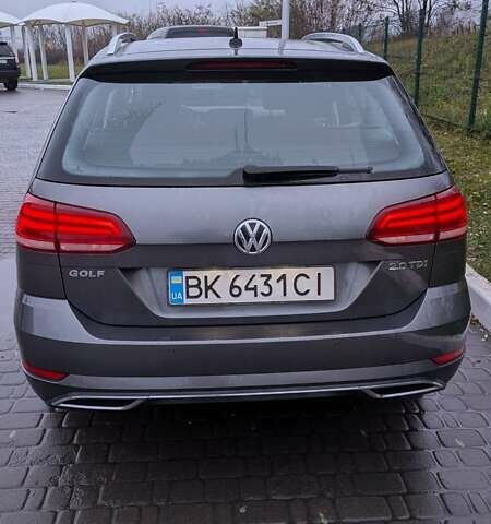 Серый Фольксваген Гольф, объемом двигателя 1.97 л и пробегом 294 тыс. км за 14500 $, фото 5 на Automoto.ua