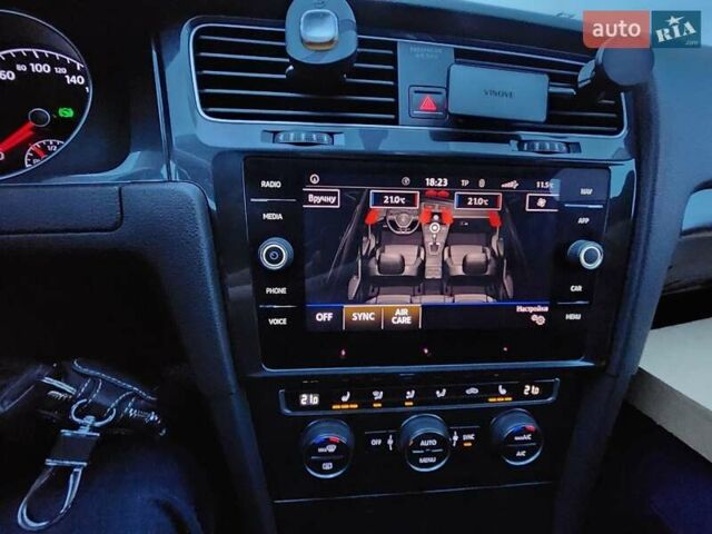 Серый Фольксваген Гольф, объемом двигателя 1.6 л и пробегом 191 тыс. км за 15500 $, фото 16 на Automoto.ua