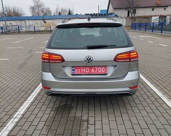 Сірий Фольксваген Гольф, об'ємом двигуна 2 л та пробігом 240 тис. км за 13900 $, фото 4 на Automoto.ua