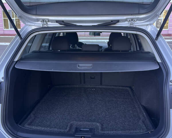 Сірий Фольксваген Гольф, об'ємом двигуна 1.8 л та пробігом 137 тис. км за 13500 $, фото 30 на Automoto.ua