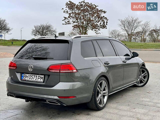 Серый Фольксваген Гольф, объемом двигателя 1.97 л и пробегом 250 тыс. км за 15800 $, фото 22 на Automoto.ua