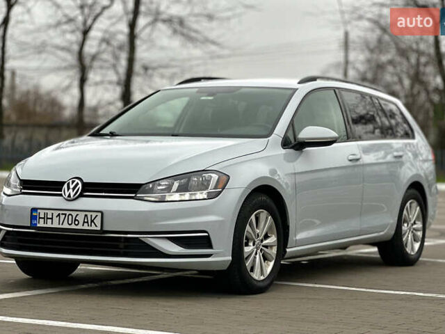 Серый Фольксваген Гольф, объемом двигателя 1.8 л и пробегом 100 тыс. км за 12700 $, фото 19 на Automoto.ua