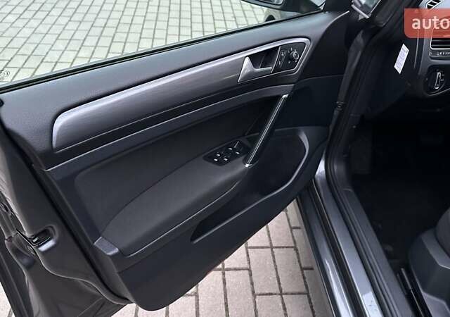 Сірий Фольксваген Гольф, об'ємом двигуна 1.6 л та пробігом 210 тис. км за 14500 $, фото 27 на Automoto.ua