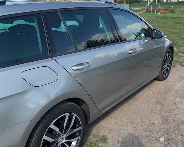 Серый Фольксваген Гольф, объемом двигателя 1.97 л и пробегом 214 тыс. км за 14500 $, фото 1 на Automoto.ua