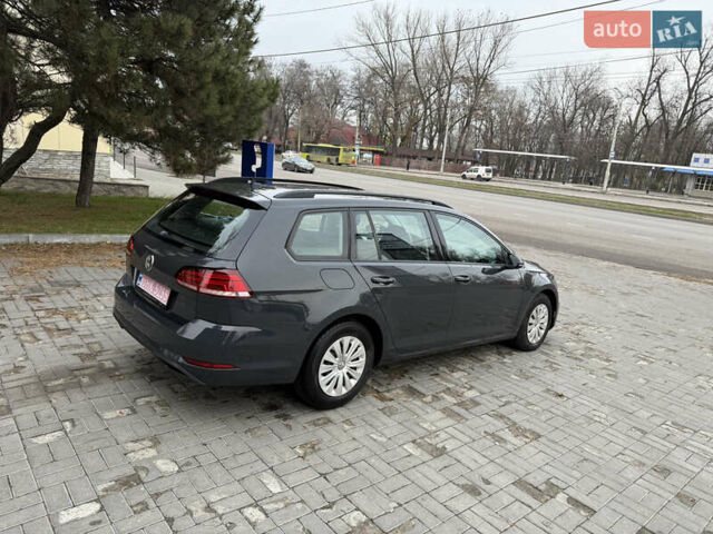 Сірий Фольксваген Гольф, об'ємом двигуна 1.6 л та пробігом 239 тис. км за 12000 $, фото 1 на Automoto.ua