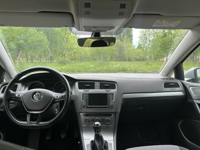 Сірий Фольксваген Гольф, об'ємом двигуна 1.6 л та пробігом 237 тис. км за 10900 $, фото 21 на Automoto.ua