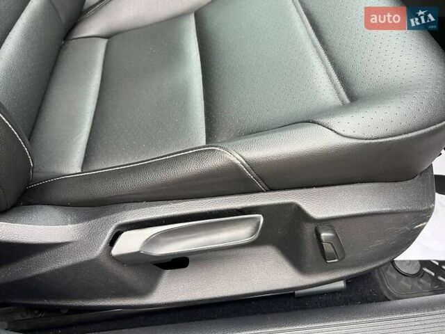 Серый Фольксваген Гольф, объемом двигателя 1.8 л и пробегом 105 тыс. км за 12700 $, фото 20 на Automoto.ua