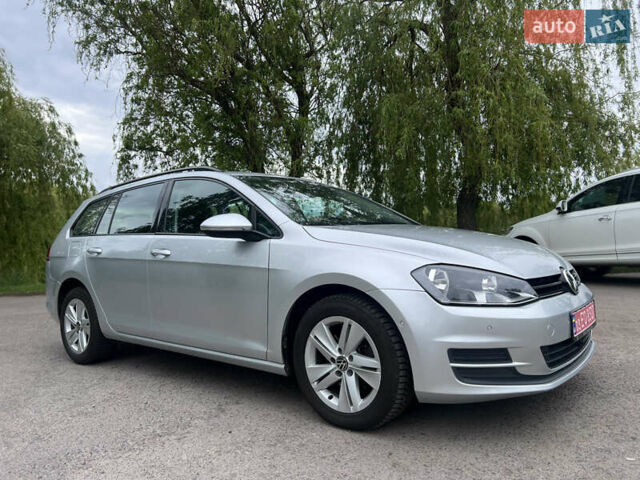 Серый Фольксваген Гольф, объемом двигателя 1.6 л и пробегом 237 тыс. км за 10900 $, фото 13 на Automoto.ua