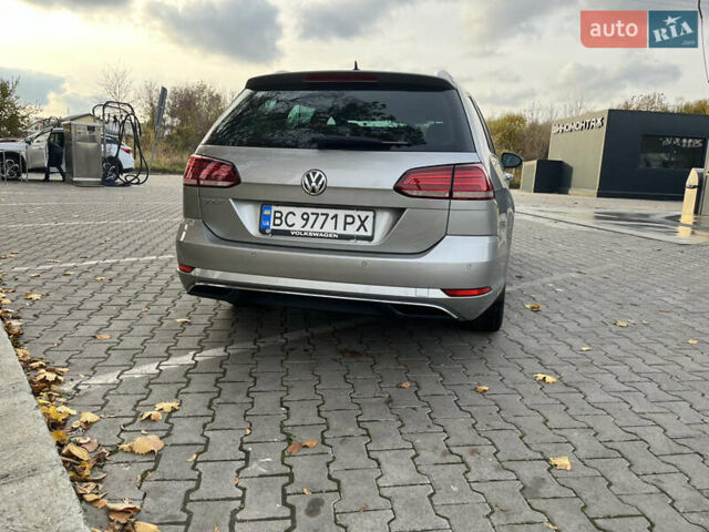 Серый Фольксваген Гольф, объемом двигателя 1.6 л и пробегом 215 тыс. км за 13500 $, фото 11 на Automoto.ua