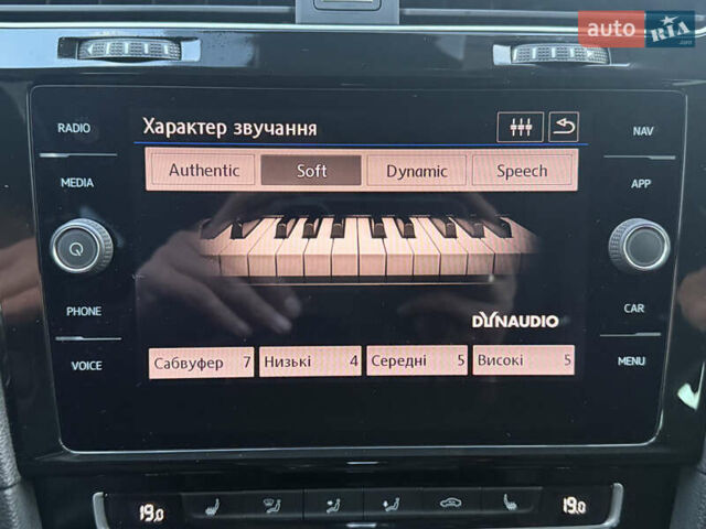 Серый Фольксваген Гольф, объемом двигателя 1.6 л и пробегом 221 тыс. км за 13950 $, фото 58 на Automoto.ua