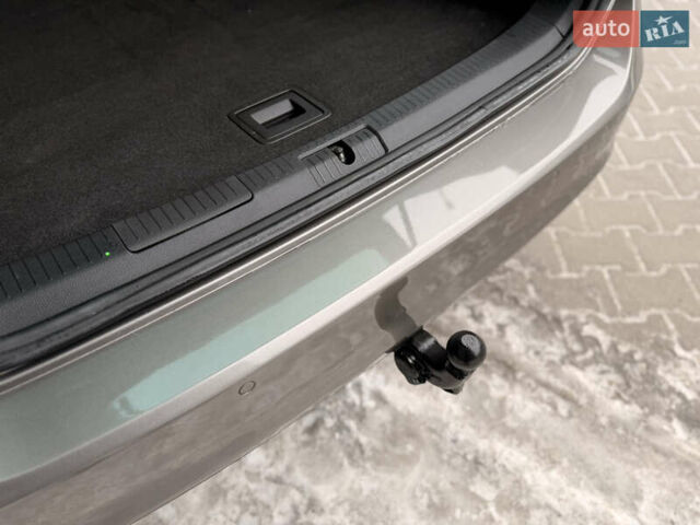 Сірий Фольксваген Гольф, об'ємом двигуна 1.6 л та пробігом 267 тис. км за 8900 $, фото 41 на Automoto.ua
