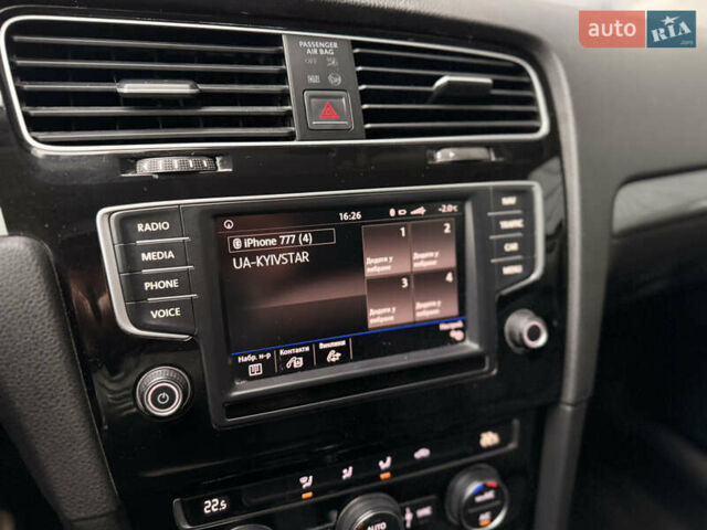 Сірий Фольксваген Гольф, об'ємом двигуна 1.6 л та пробігом 267 тис. км за 8900 $, фото 69 на Automoto.ua