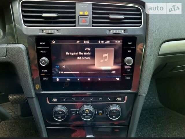 Серый Фольксваген Гольф, объемом двигателя 1.6 л и пробегом 368 тыс. км за 14300 $, фото 30 на Automoto.ua