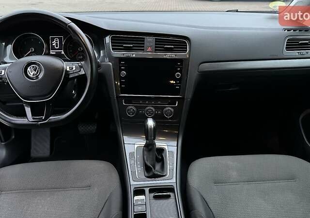 Сірий Фольксваген Гольф, об'ємом двигуна 1.6 л та пробігом 210 тис. км за 14500 $, фото 15 на Automoto.ua