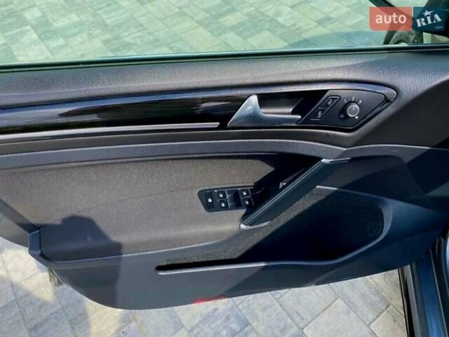 Сірий Фольксваген Гольф, об'ємом двигуна 1.97 л та пробігом 238 тис. км за 15500 $, фото 23 на Automoto.ua