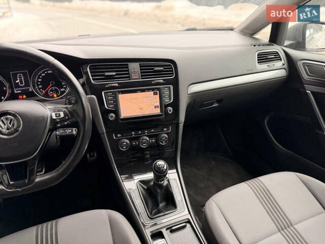 Сірий Фольксваген Гольф, об'ємом двигуна 1.6 л та пробігом 267 тис. км за 8900 $, фото 53 на Automoto.ua
