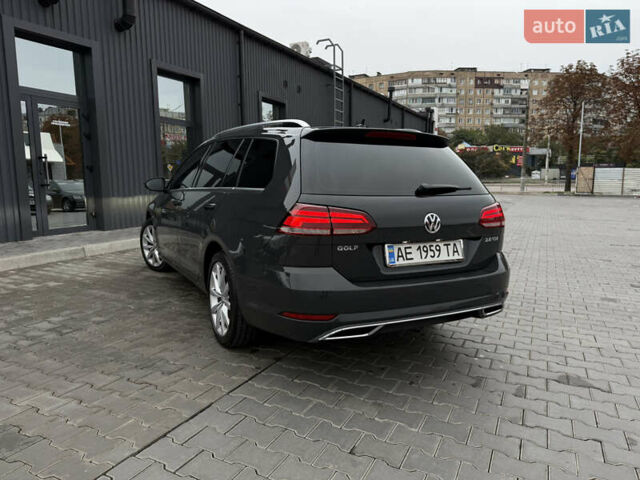 Серый Фольксваген Гольф, объемом двигателя 1.97 л и пробегом 328 тыс. км за 15600 $, фото 17 на Automoto.ua