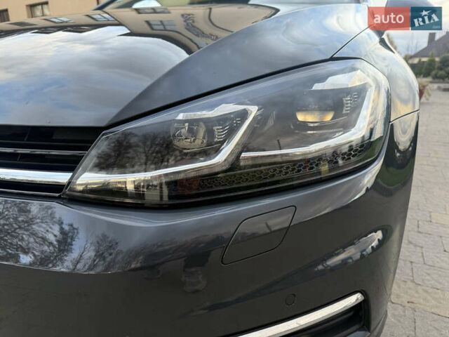 Серый Фольксваген Гольф, объемом двигателя 1.6 л и пробегом 221 тыс. км за 13950 $, фото 29 на Automoto.ua