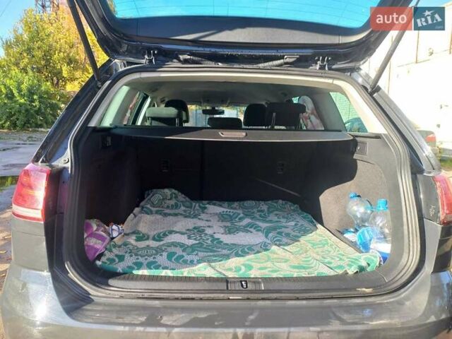 Сірий Фольксваген Гольф, об'ємом двигуна 1.6 л та пробігом 230 тис. км за 11800 $, фото 9 на Automoto.ua