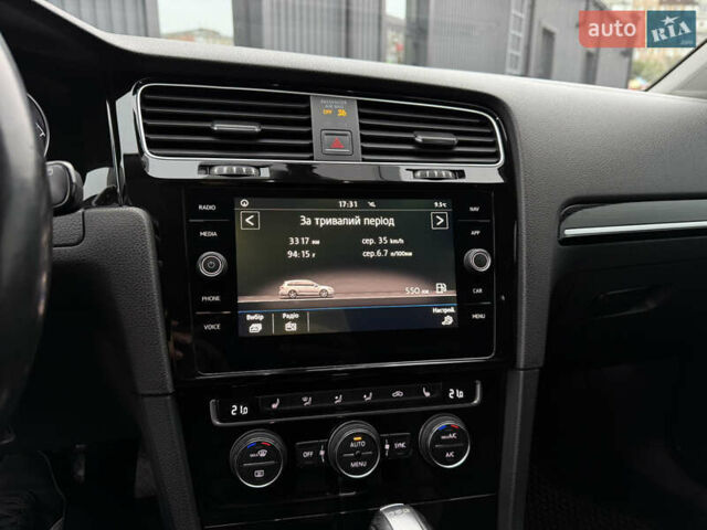 Серый Фольксваген Гольф, объемом двигателя 1.97 л и пробегом 330 тыс. км за 14000 $, фото 20 на Automoto.ua