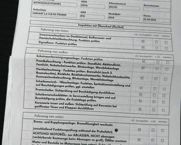 Серый Фольксваген Гольф, объемом двигателя 1.6 л и пробегом 224 тыс. км за 13750 $, фото 47 на Automoto.ua