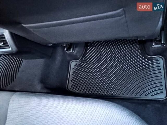 Сірий Фольксваген Гольф, об'ємом двигуна 1.8 л та пробігом 58 тис. км за 14900 $, фото 17 на Automoto.ua