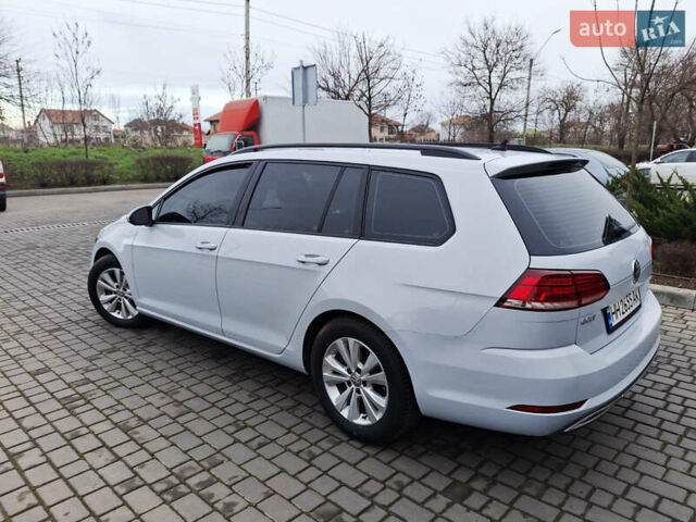 Серый Фольксваген Гольф, объемом двигателя 1.8 л и пробегом 138 тыс. км за 14500 $, фото 5 на Automoto.ua