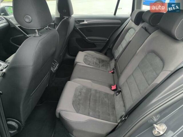 Серый Фольксваген Гольф, объемом двигателя 1.6 л и пробегом 256 тыс. км за 14450 $, фото 9 на Automoto.ua