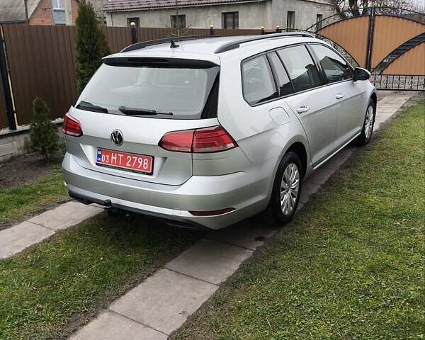Серый Фольксваген Гольф, объемом двигателя 1.6 л и пробегом 198 тыс. км за 10800 $, фото 3 на Automoto.ua