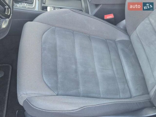 Серый Фольксваген Гольф, объемом двигателя 1.97 л и пробегом 210 тыс. км за 14999 $, фото 56 на Automoto.ua