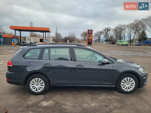 Сірий Фольксваген Гольф, об'ємом двигуна 1.6 л та пробігом 291 тис. км за 10900 $, фото 3 на Automoto.ua