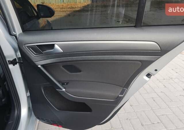 Сірий Фольксваген Гольф, об'ємом двигуна 1.6 л та пробігом 179 тис. км за 14199 $, фото 18 на Automoto.ua