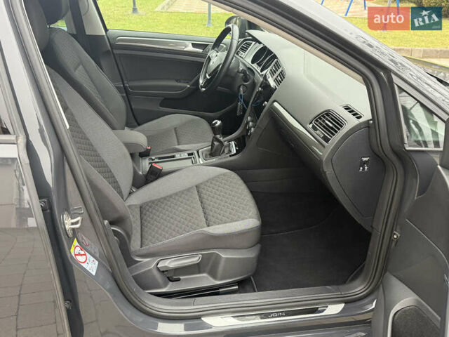 Сірий Фольксваген Гольф, об'ємом двигуна 1.6 л та пробігом 213 тис. км за 13950 $, фото 46 на Automoto.ua