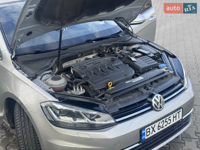 Серый Фольксваген Гольф, объемом двигателя 1.6 л и пробегом 228 тыс. км за 11500 $, фото 43 на Automoto.ua