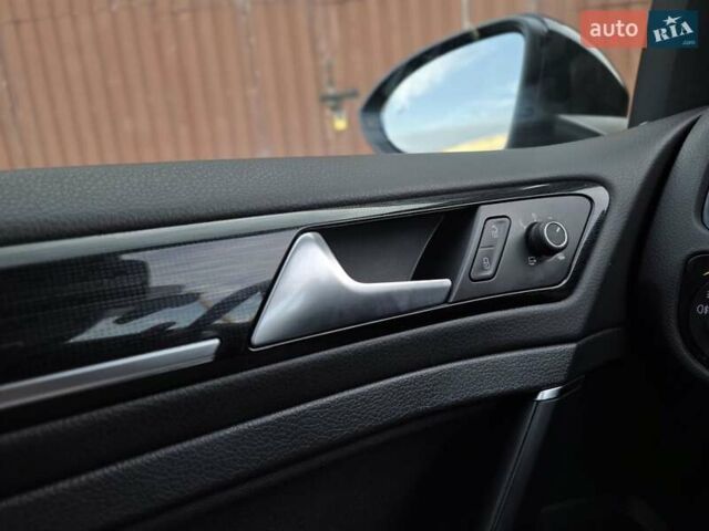 Серый Фольксваген Гольф, объемом двигателя 1.97 л и пробегом 207 тыс. км за 17899 $, фото 22 на Automoto.ua