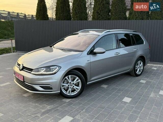 Серый Фольксваген Гольф, объемом двигателя 2 л и пробегом 228 тыс. км за 14350 $, фото 26 на Automoto.ua