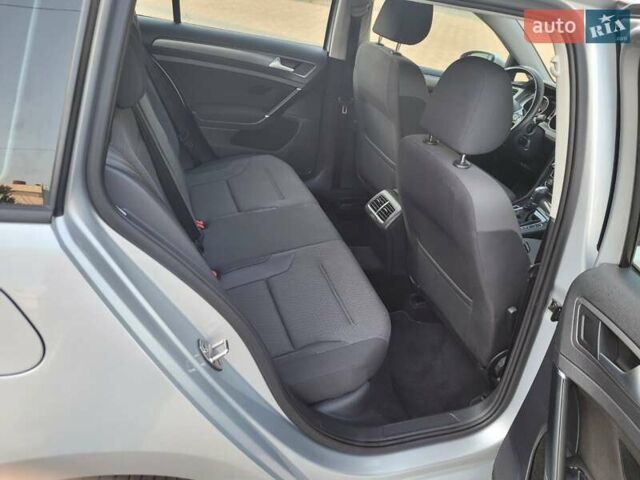 Серый Фольксваген Гольф, объемом двигателя 1.6 л и пробегом 161 тыс. км за 14500 $, фото 15 на Automoto.ua