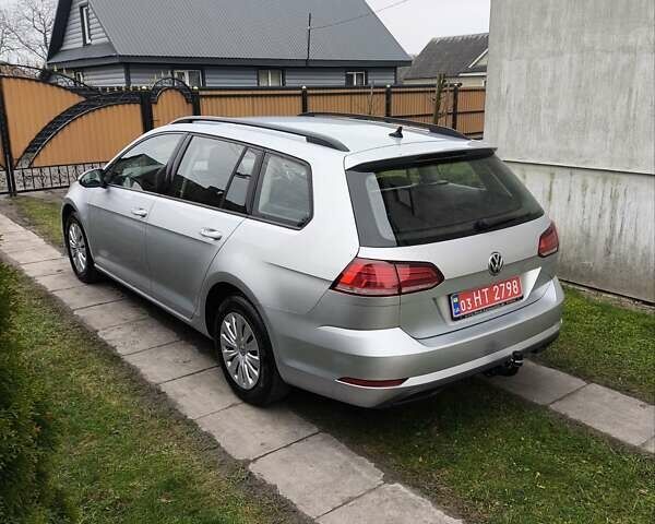 Серый Фольксваген Гольф, объемом двигателя 1.6 л и пробегом 198 тыс. км за 10800 $, фото 7 на Automoto.ua