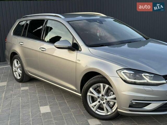 Серый Фольксваген Гольф, объемом двигателя 2 л и пробегом 228 тыс. км за 14350 $, фото 31 на Automoto.ua