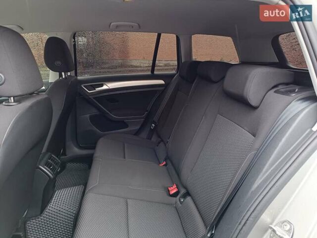 Сірий Фольксваген Гольф, об'ємом двигуна 1.6 л та пробігом 228 тис. км за 15100 $, фото 38 на Automoto.ua