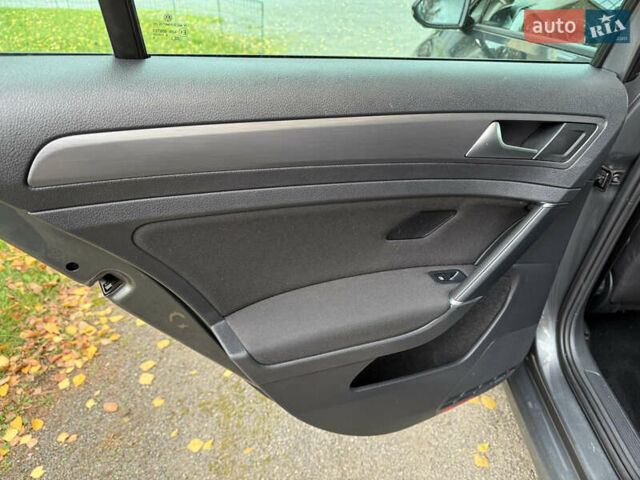 Сірий Фольксваген Гольф, об'ємом двигуна 1.6 л та пробігом 139 тис. км за 13800 $, фото 32 на Automoto.ua