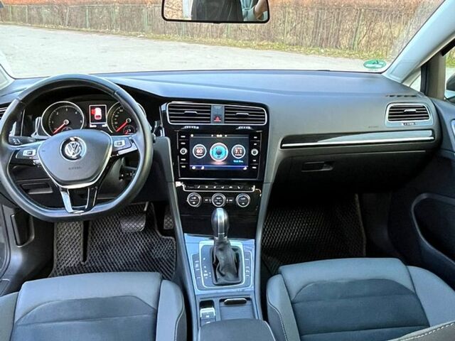 Сірий Фольксваген Гольф, об'ємом двигуна 2 л та пробігом 255 тис. км за 14300 $, фото 2 на Automoto.ua