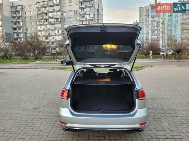 Серый Фольксваген Гольф, объемом двигателя 1.6 л и пробегом 161 тыс. км за 13900 $, фото 18 на Automoto.ua